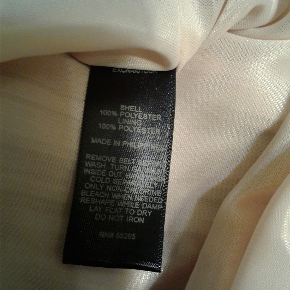 Shiny Express Dress - Picture 8 of 8